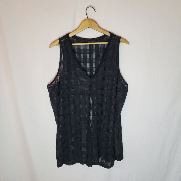 Plus size 2x sheer sleeveless gingham top black - Picture 1 of 12